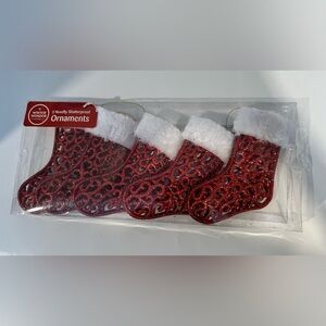 Winter Wonder Red Stocking 5-Ct Decorative Holiday Tree Ornaments Shatterproof